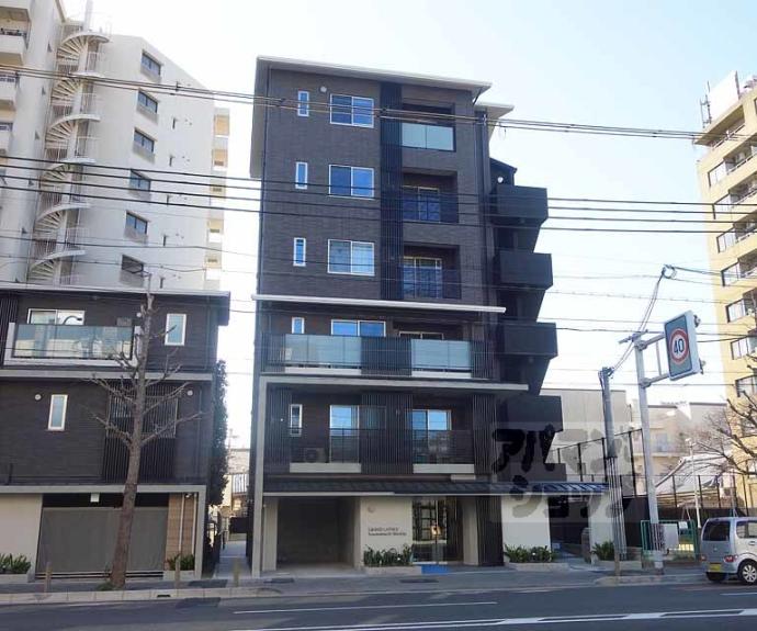 【グランドラティス河原町七条】間取