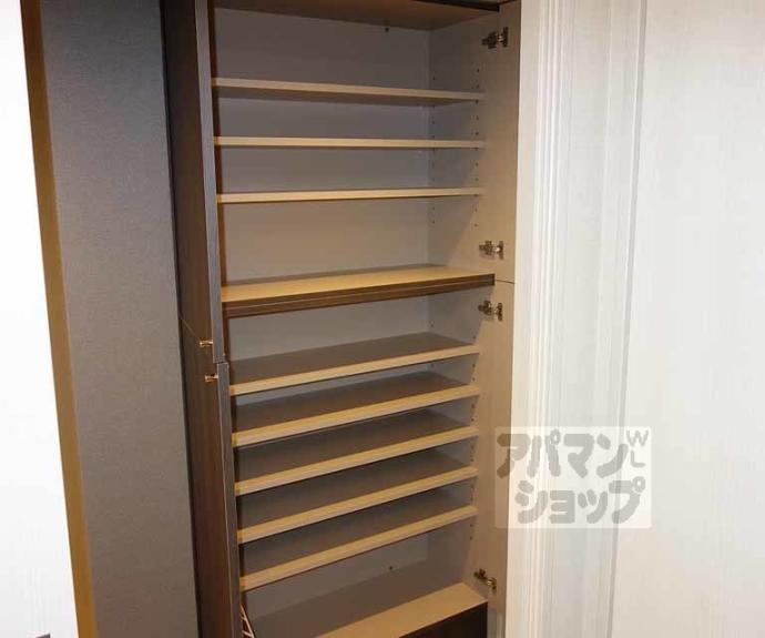 【グランドラティス河原町七条】間取