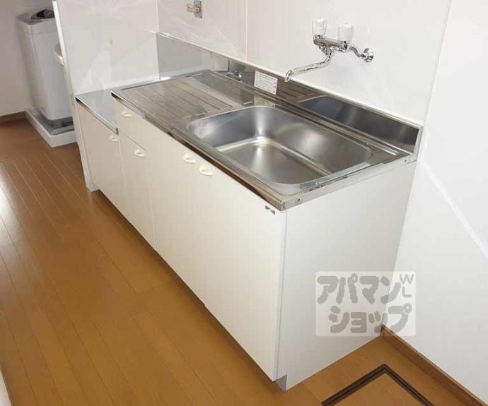【東九条中殿田町１７－４貸家】間取