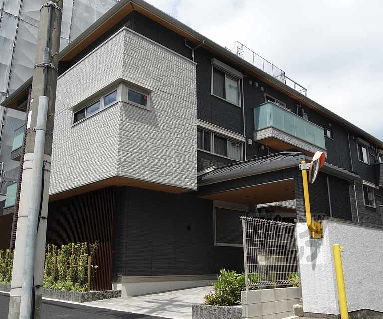 Ｗｉｓｔｅｒｉａ西大路五条