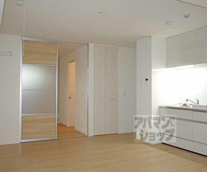 【Ｗｉｓｔｅｒｉａ西大路五条】間取