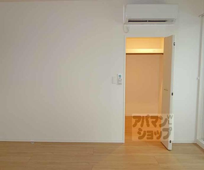 【Ｗｉｓｔｅｒｉａ西大路五条】間取