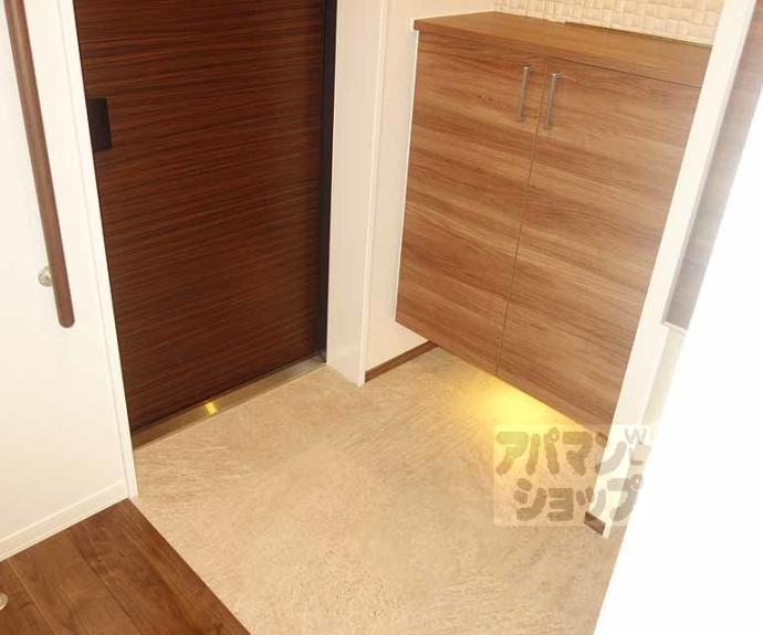 【ボワリジェール五条】間取