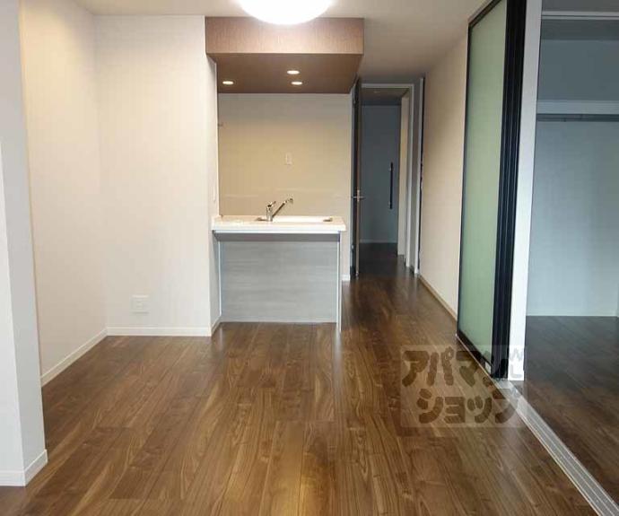 【ボワリジェール五条】間取