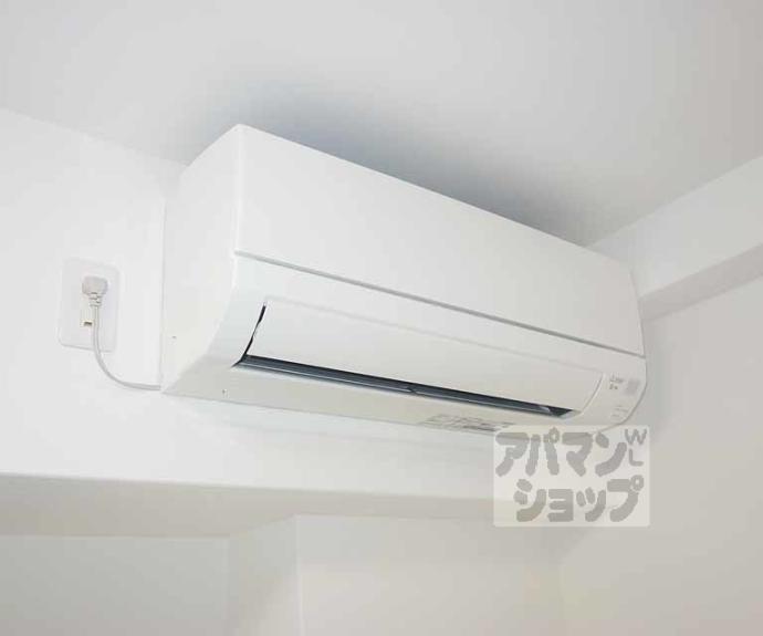 【ＴＨＥ　ＧＡＲＮＥＴ　ＳＵＩＴＥ　ＲＥＳＩＤＥＮＣＥ　西七条】間取