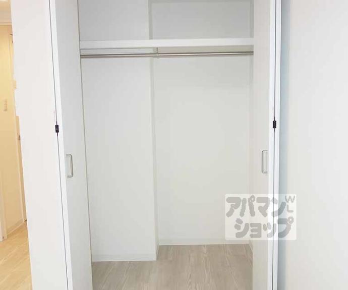 【ＴＨＥ　ＧＡＲＮＥＴ　ＳＵＩＴＥ　ＲＥＳＩＤＥＮＣＥ　西七条】間取