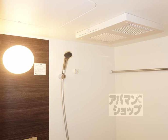 【ＴＨＥ　ＧＡＲＮＥＴ　ＳＵＩＴＥ　ＲＥＳＩＤＥＮＣＥ　西七条】間取