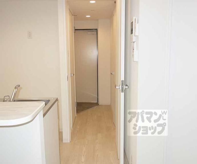 【ＴＨＥ　ＧＡＲＮＥＴ　ＳＵＩＴＥ　ＲＥＳＩＤＥＮＣＥ　西七条】間取