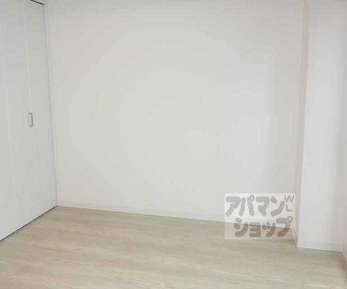 【ＴＨＥ　ＧＡＲＮＥＴ　ＳＵＩＴＥ　ＲＥＳＩＤＥＮＣＥ　西七条】間取