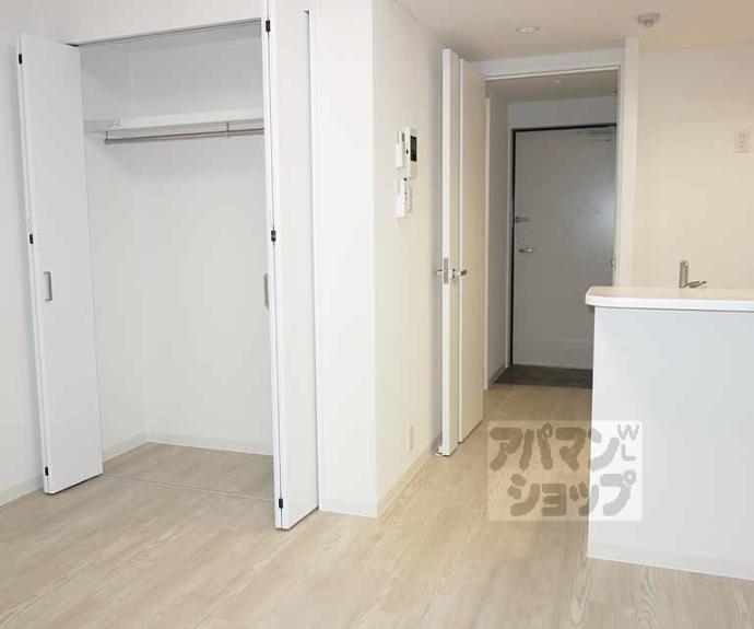 【THE GARNET SUITE RESIDENCE 西七条】間取