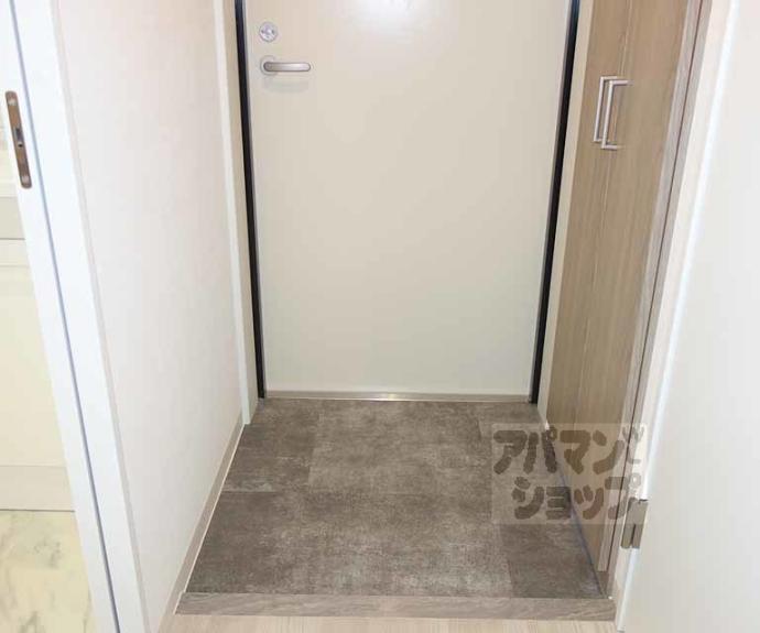 【THE GARNET SUITE RESIDENCE 西七条】間取