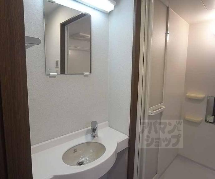 【アクシス錦小路】間取