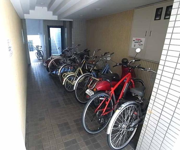 【シティキャスル四条】間取