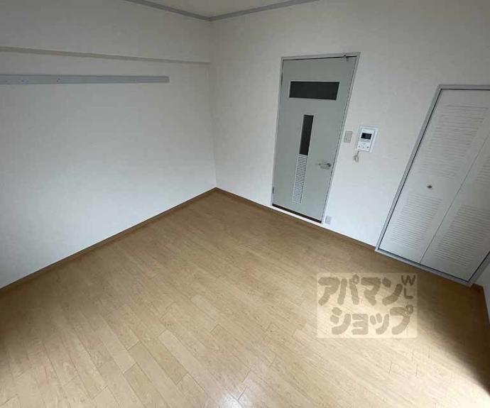 【シティキャスル四条】間取