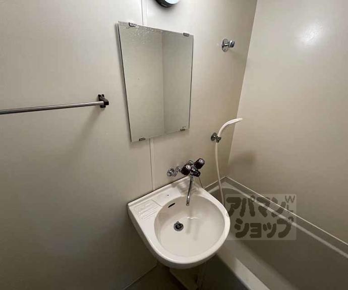 【シティキャスル四条】間取