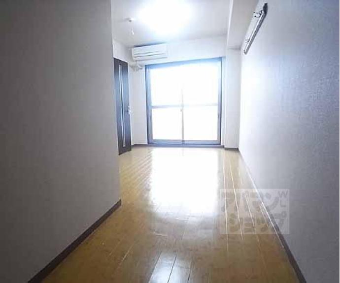 【アーバンロイヤル】間取