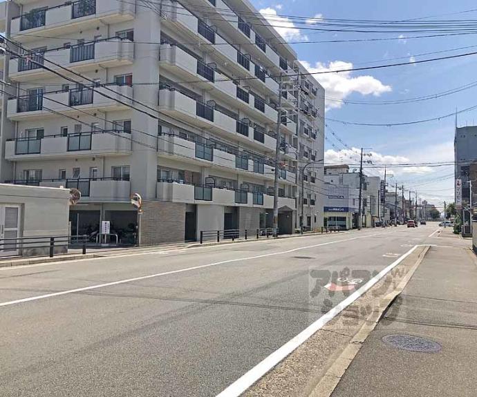 【オフージュ西小路】間取