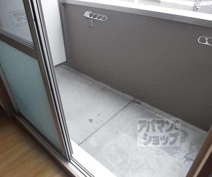 【エリーフラッツ嵐山】間取