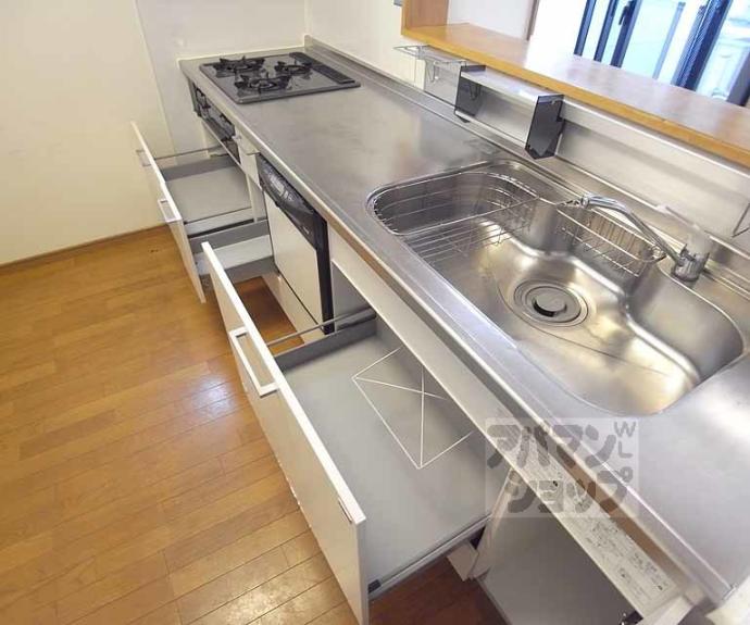 【カッシーヤ西院】間取