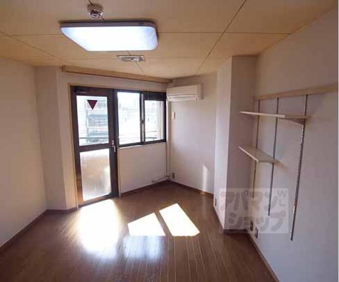 【ハイツウエストロード】間取