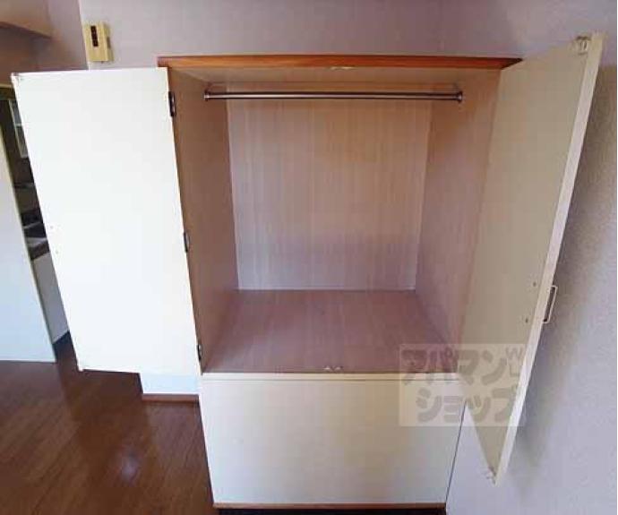 【ハイツウエストロード】間取