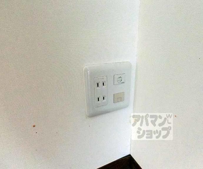 【ＧＲＡＮＤ　ＲＩＶＩＥＲＥ西京極】間取