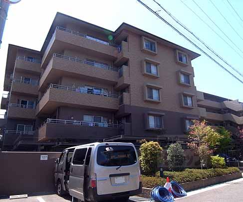 ファミール嵐山フローレンスシティ