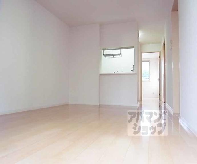 【ドミール嵯峨野】間取