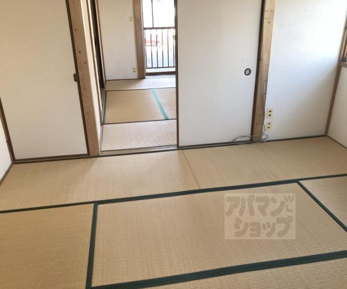 【御陵ハイツ】間取