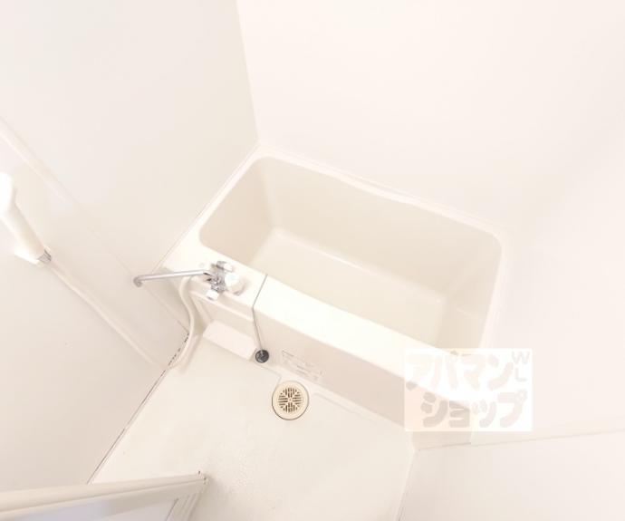 【グロリアス八条】間取