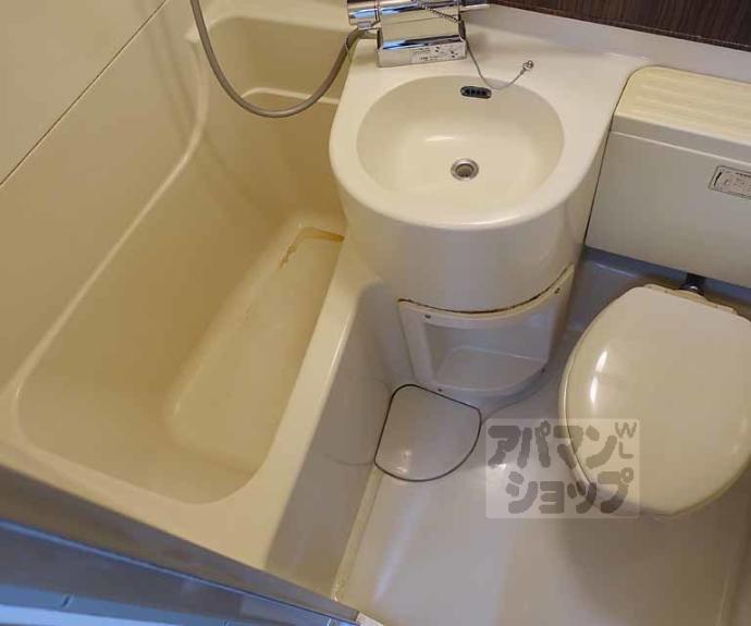 【シャトー梅津】間取