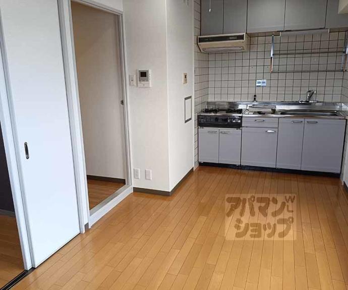 【ルミエール西京極】間取