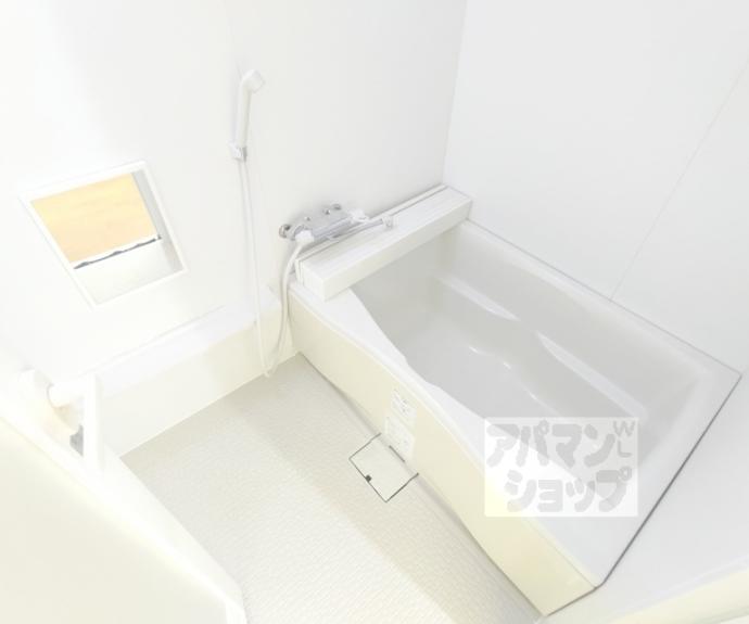 【ルミエール西京極】間取