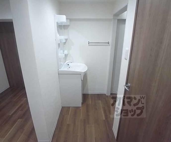 【二条プラザ】間取