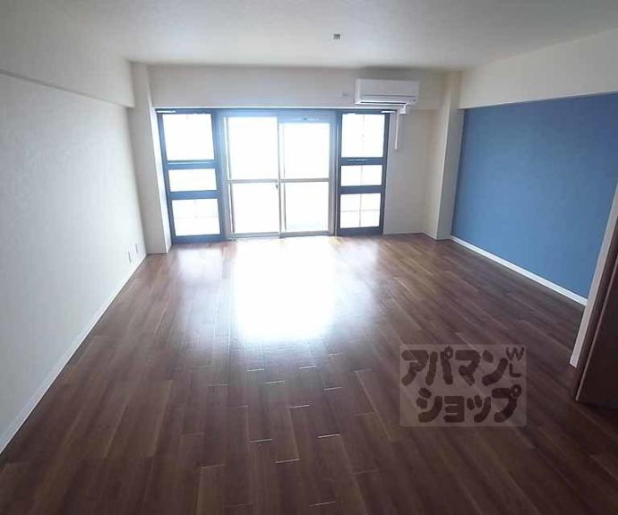 【二条プラザ】間取