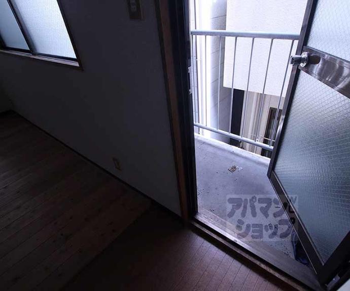 【土肥マンション】間取