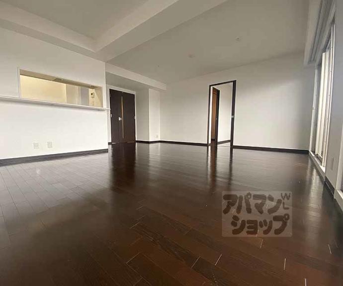 【エスリード太秦三条天神川】間取