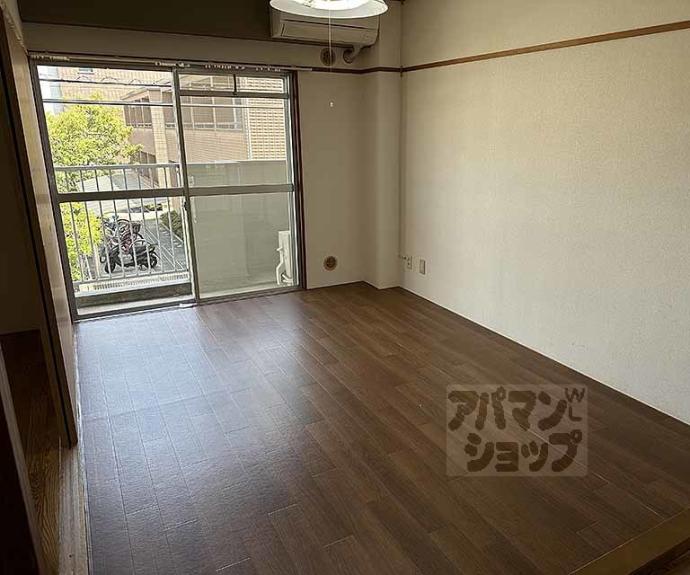 【アクエルド長岡京】間取