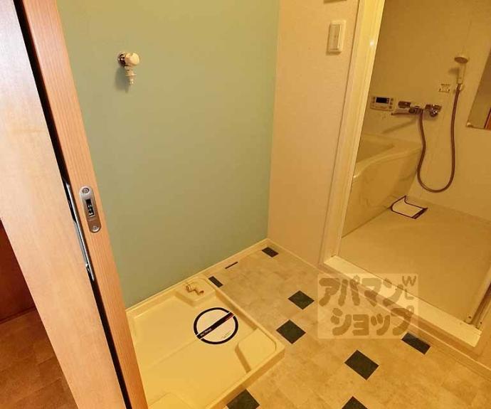 【シャーメゾン嵯峨】間取