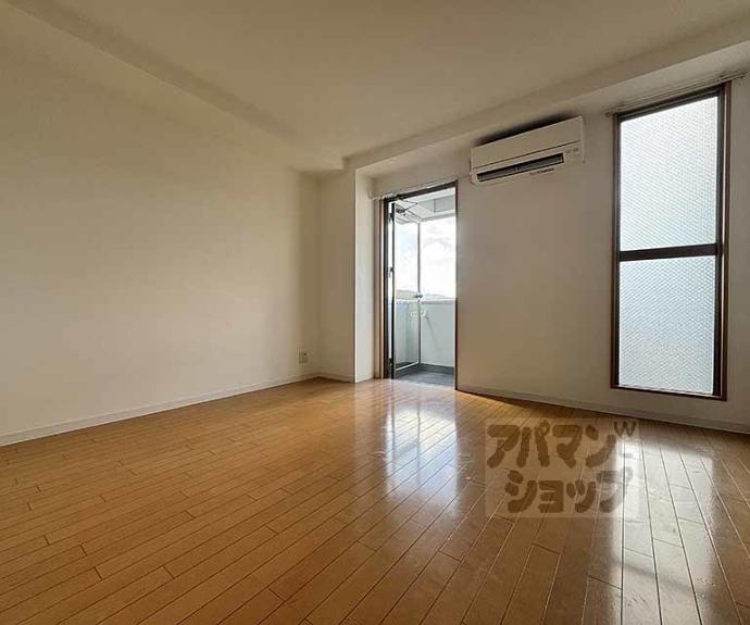 【ダイキプレイス千本】間取