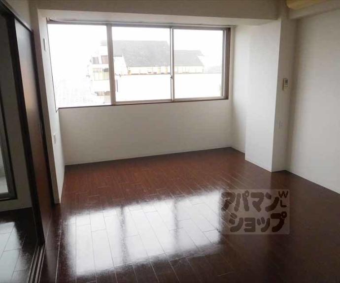 【シュシュパルク鹿苑】間取