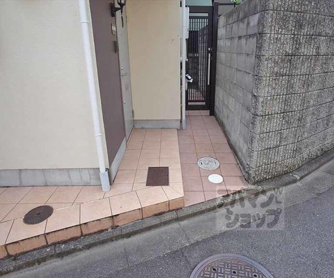 【ビアンフェ下鴨　東棟】間取