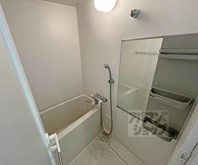 【エベンエゼル三条】間取