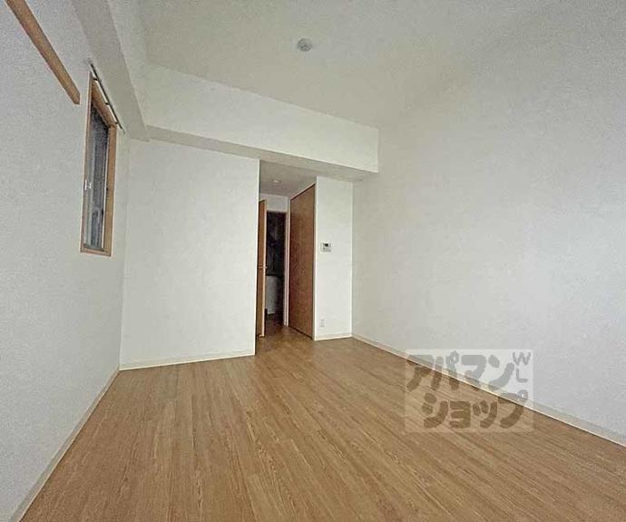 【エベンエゼル三条】間取