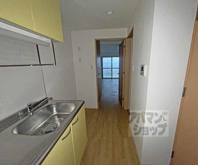 【エベンエゼル三条】間取