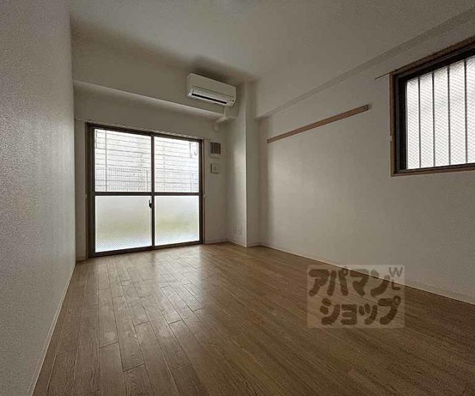 【エベンエゼル三条】間取