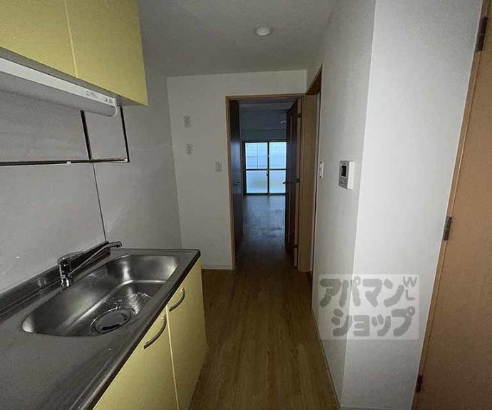 【エベンエゼル三条】間取