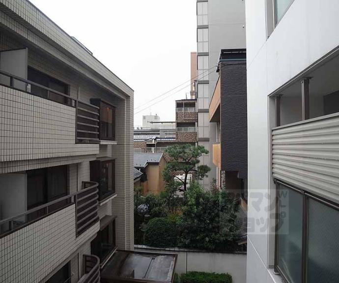 【フェミネンス御所西】間取