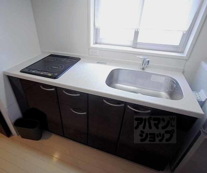 【フェミネンス御所西】間取