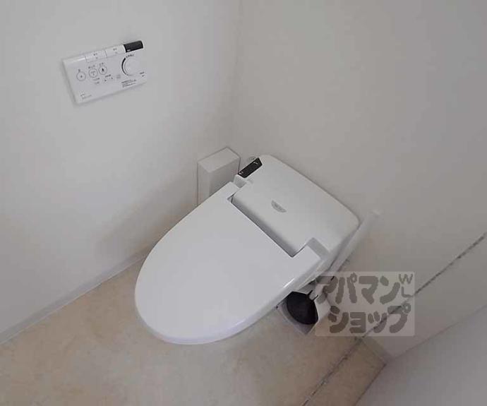 【フェミネンス御所西】間取